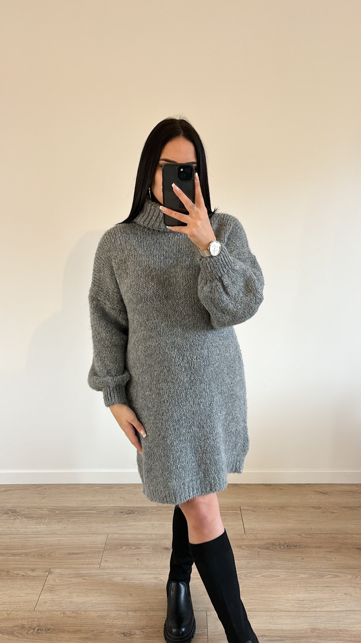 Vestido suéter gris